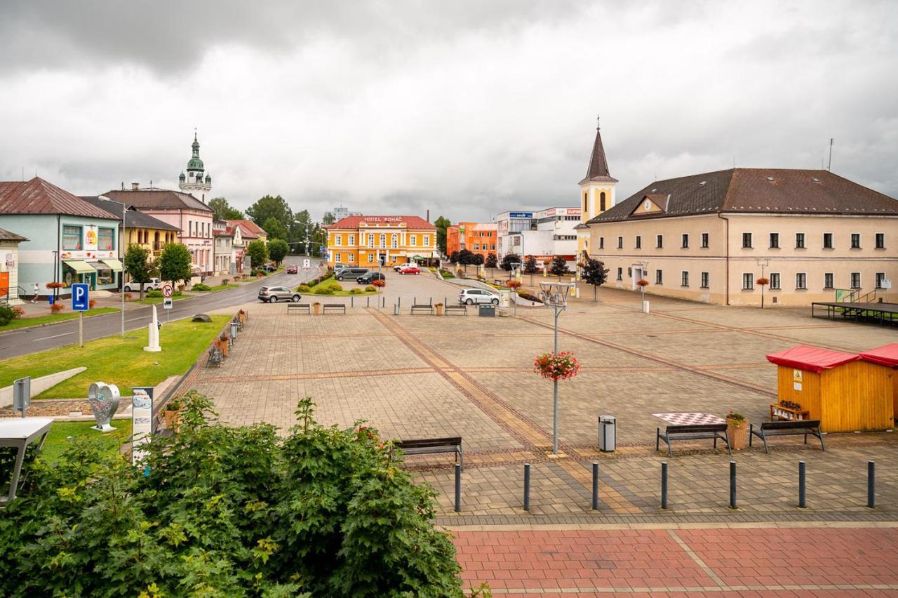 2- Izbovy Apartman Kajka V Penzion Trstená エクステリア 写真